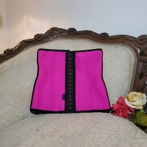 Waist Cincher